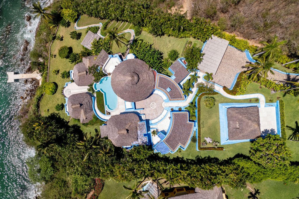 casa-encantada-drone-down-view-1024w.jpg